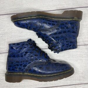 Dr Martens 1460 Women’s US 7 (UK 5) Blue Crocodile Print Made in England Boots